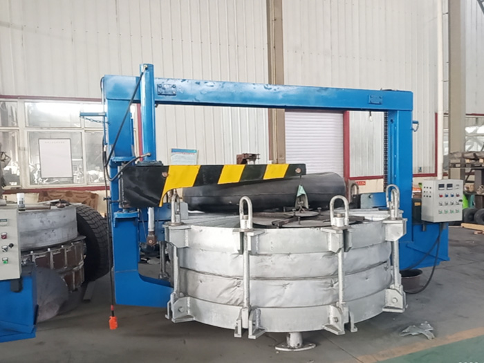 巨型胎硫化機(jī)