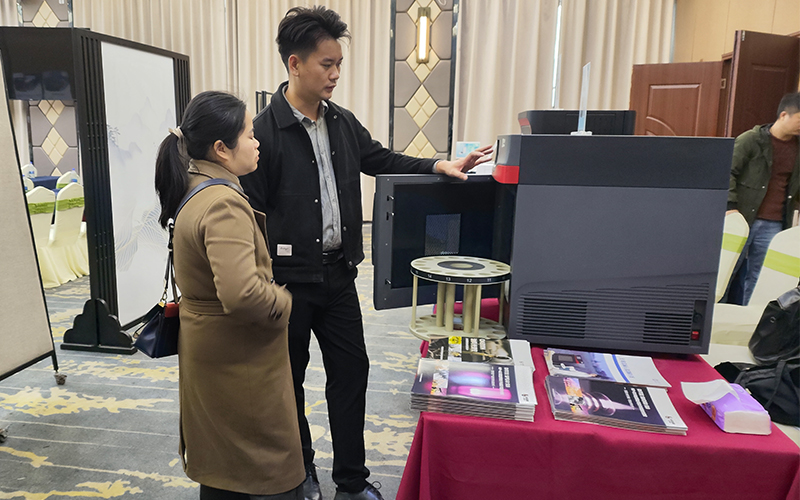 格丹納展位吸引了眾多參會(huì)者的關(guān)注 格丹納展位吸引了眾多參會(huì)者的關(guān)注